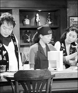IJ 출신 탤런트 공중파 출연 파문