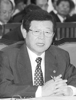 이근영 금감위장  ‘불똥’맞은 조직도 등돌려