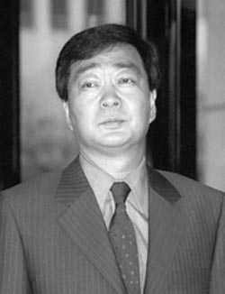 공판막바지 김홍업씨 죄값 치른 뒤 이민 고려