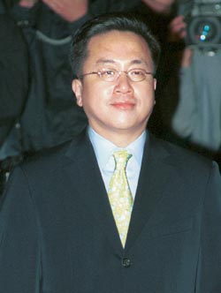 녹내장 수술로 구속집행정지 최규선 입원 그후…