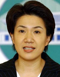 송경희 대변인 근무태도·언론관계 등 ‘쑤군덕’
