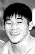 [방송작가 J의 연예가 앞과 뒤] 무속인 변신한 레슬러 하태연의 ‘깜짝예언’