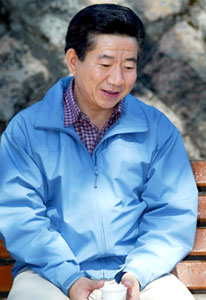 [격변의 4.15 그 후 폭풍 전야] 노무현·여·야 3자 대타협 탄핵 철회론 급부상 내막