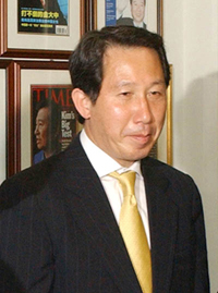 김근태 원내대표 - 차기 ‘포석’은 외교부터?