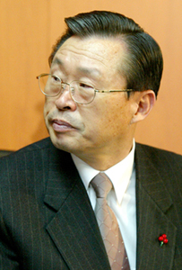 김진흥 특검 해산 당시 ‘전별금 지급’뒷말 도는 까닭