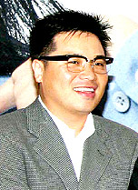 결혼설 상대 정훈탁은 누구?