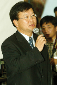 이부영,김부겸,안영근 독수리 삼형제 ‘노선투쟁’내막