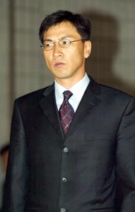 청와대 비서관들의 ‘연고전’
