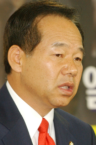 염동연 열린우리당 상암중앙위원 사퇴 막후