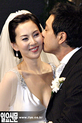 [방송작가 J의 연예가 앞과 뒤] 연예인 협찬의 법칙