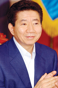 권력구조 개편 민심의 향방 여론조사 추이 분석