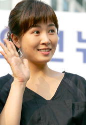 [배우 김선아] 드라마 시청률 따라 ‘연동제 계약’