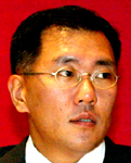 [정의선 기아차 사장] 2세승계 작업 ‘부담’