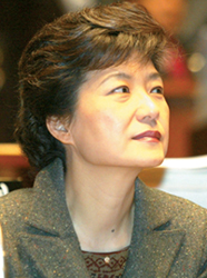박근혜 3기 체제 뒷말 나오는 내막