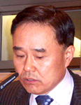 실화소설 쓴 김가원 교수