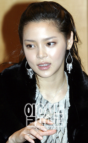[I LOVE 스타] 드라마 첫 주연 도도한 CF걸 박시연