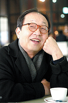 [스타 인생극장] 일흔의 ‘연기 청춘’ 신구
