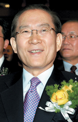 [이회창 전 총재] 최근 정치적 발언 배경 관심
