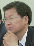 천정배 전 법무장관 도피사퇴설