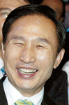 [이명박 전 시장] 유럽 3국 방문 마치고 귀국