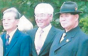 원로주먹 ‘낙화유수’ 가다