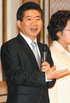 “국민평가 포기” 노무현 마이웨이 구상
