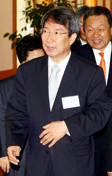 다시 뜨는 정운찬 대망론 해부
