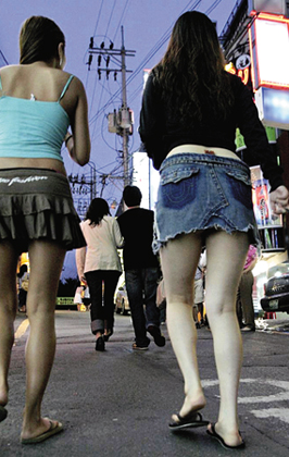 [판례로 본 풍속범죄] 유죄와 무죄 사이
