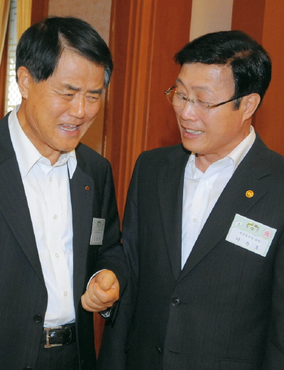김쌍수 한전 사장 개혁 행보에 잡음 들리는 내막