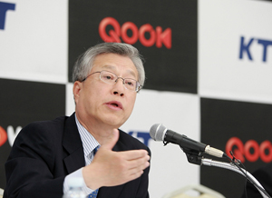 이석채 KT 회장 거취 논란 막후