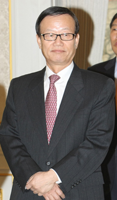 MB의 복심 윤진식 재보선 출마배경 막후