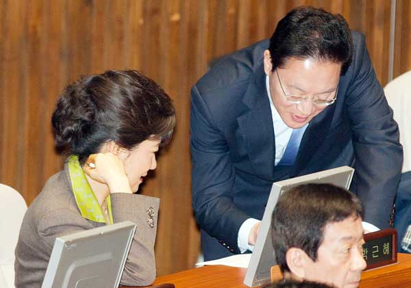 한나라당 거대 계파 뜬다 물밑 회오리 내막