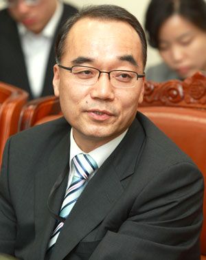 ‘장관님은 외출중’ 재정부 풍경
