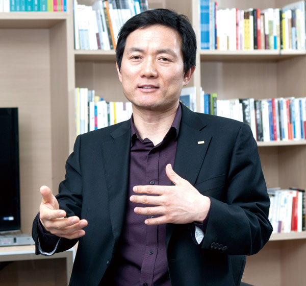 [기업열전 작지만 강하다] 에듀윌 양형남 대표
