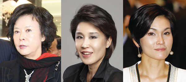 패션업계 큰언니들 눈총받는 까닭