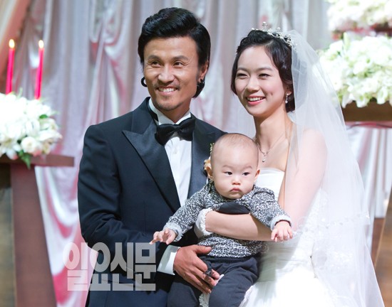 이주노 박미리 부부 "혼인신고 후 1년만에 결혼"