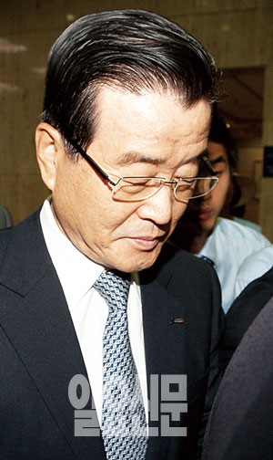 권력형 게이트 또 다른 뇌관 ‘라응찬 리스트’ 뜨는 까닭