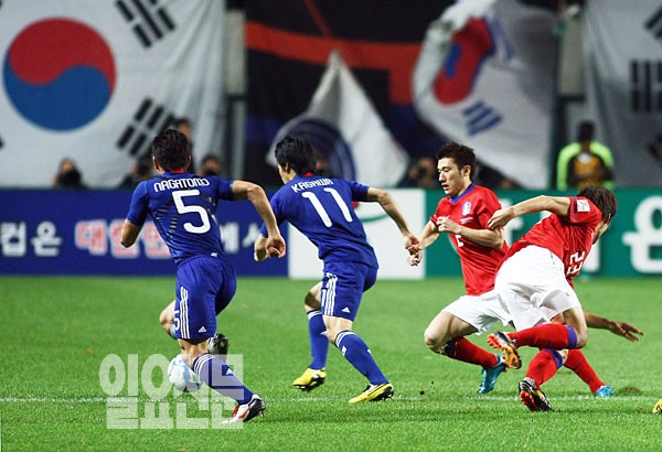 라이벌 한-일 축구 격차 커진다