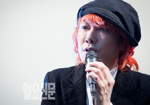 '자살암시글' 기부천사 김장훈을 누가 울렸나