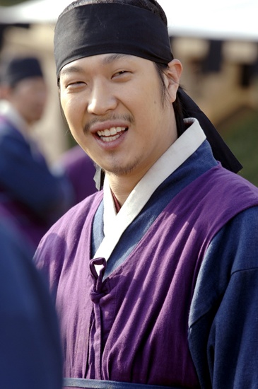하하·별 이미 법적 부부…한 달 전 혼인신고 마쳤다