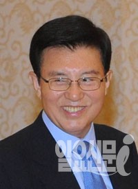 '6인회' 멤버 김덕룡 "이상득이 허위진술 부탁했다" 법정 증언