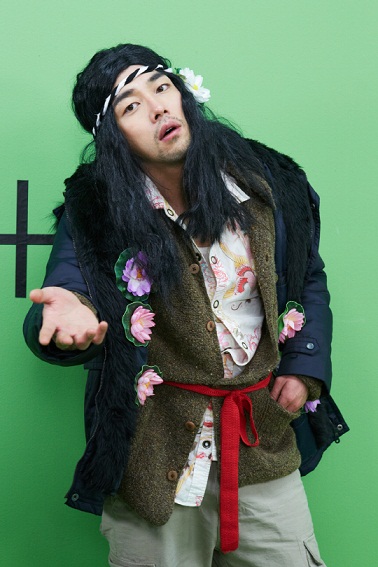 "그동안 뭐했냐구? 궁금하면 500원" 태사자 박준석, 꽃거지로 7년 만에 컴백