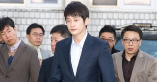 박시후 카톡 공개 역풍 내막