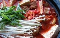 직장인 점심 메뉴 1위? 5년 연속 "역시나 김치찌개"
