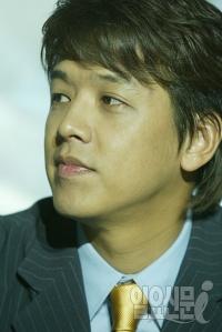 류시원, 이혼 조정 앞두고 전처에게 협박 혐의 피소