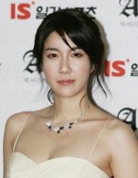 이지아 교통사고, 경찰차 들이받아…이지아 소유 '마세라티' 수리비만 3000만 원