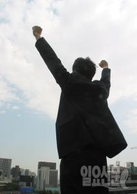 직장인 칼퇴, 가장 큰 장애물은? '이런 상사 꼭 있다' 절대공감