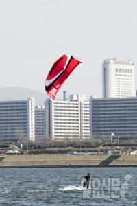 수영 내기 하려 한강에 뛰어든 10대 2명 사망