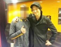 강동원 근황, 헝클어진 머리에 칙칙한 패션으로도 '모델 포스'