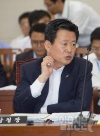 이일수 기상청장 돌연 사임…배경 두고 추측 난무